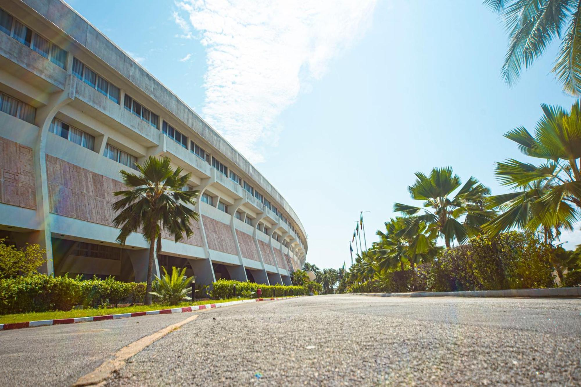 Hotel Sarakawa Λομέ Εξωτερικό φωτογραφία